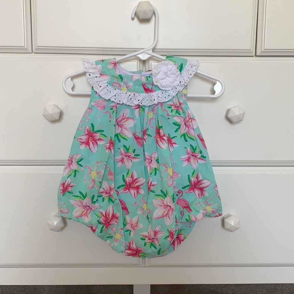 Girl Mint green short sleeveless bubble size 9M